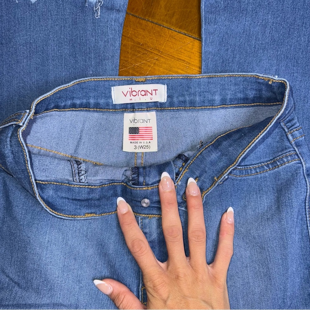 🖤Vibrant M.I.U Fringe Bottom Flare Jeans Size 25 - Picture 4 of 8